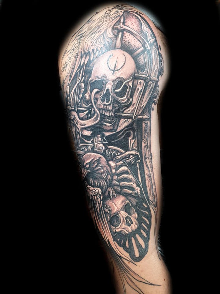 Skulls and Raven Tattoo Skulls and Raven Tattoo